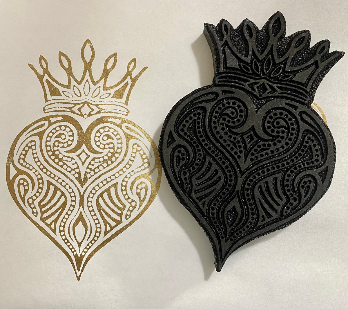 ArtFoamies ~ Queen's Ink Exclusive – The Queen's Ink
